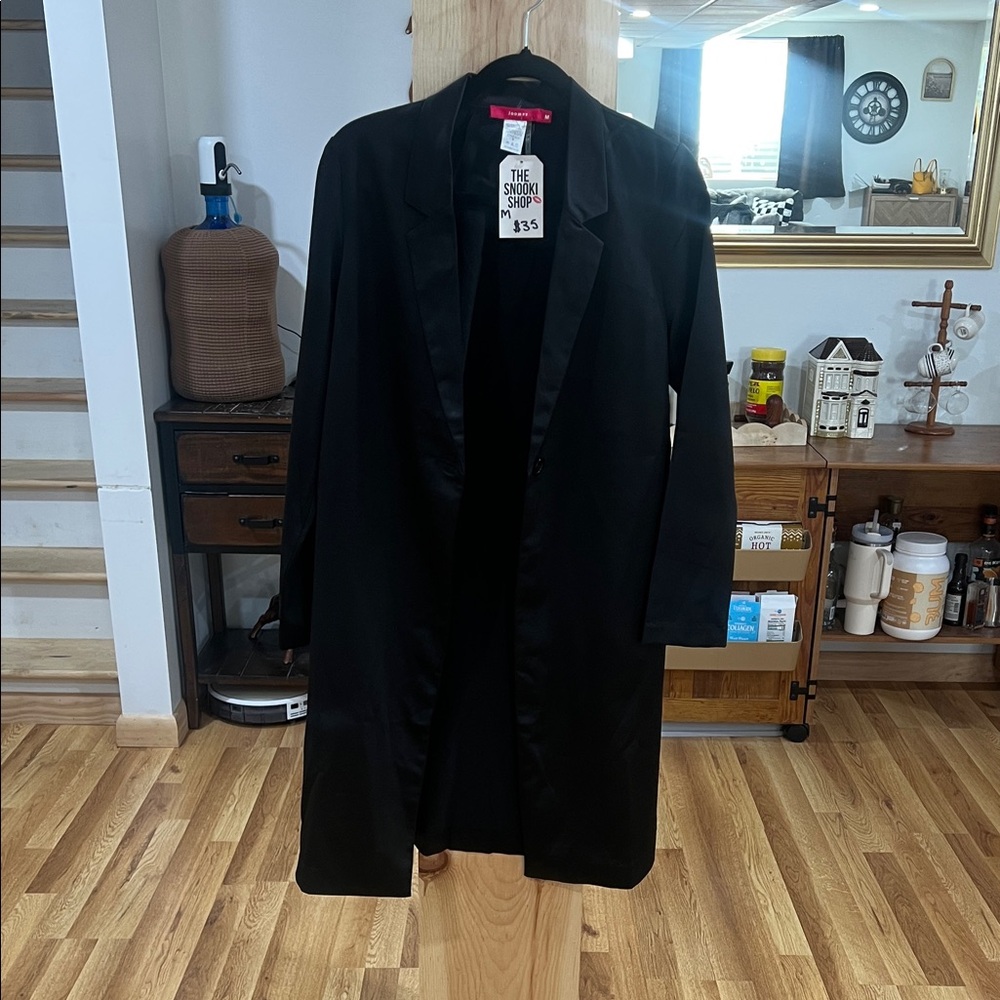 Chic Black Women's Blazer